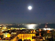 ナポリ湾の月光